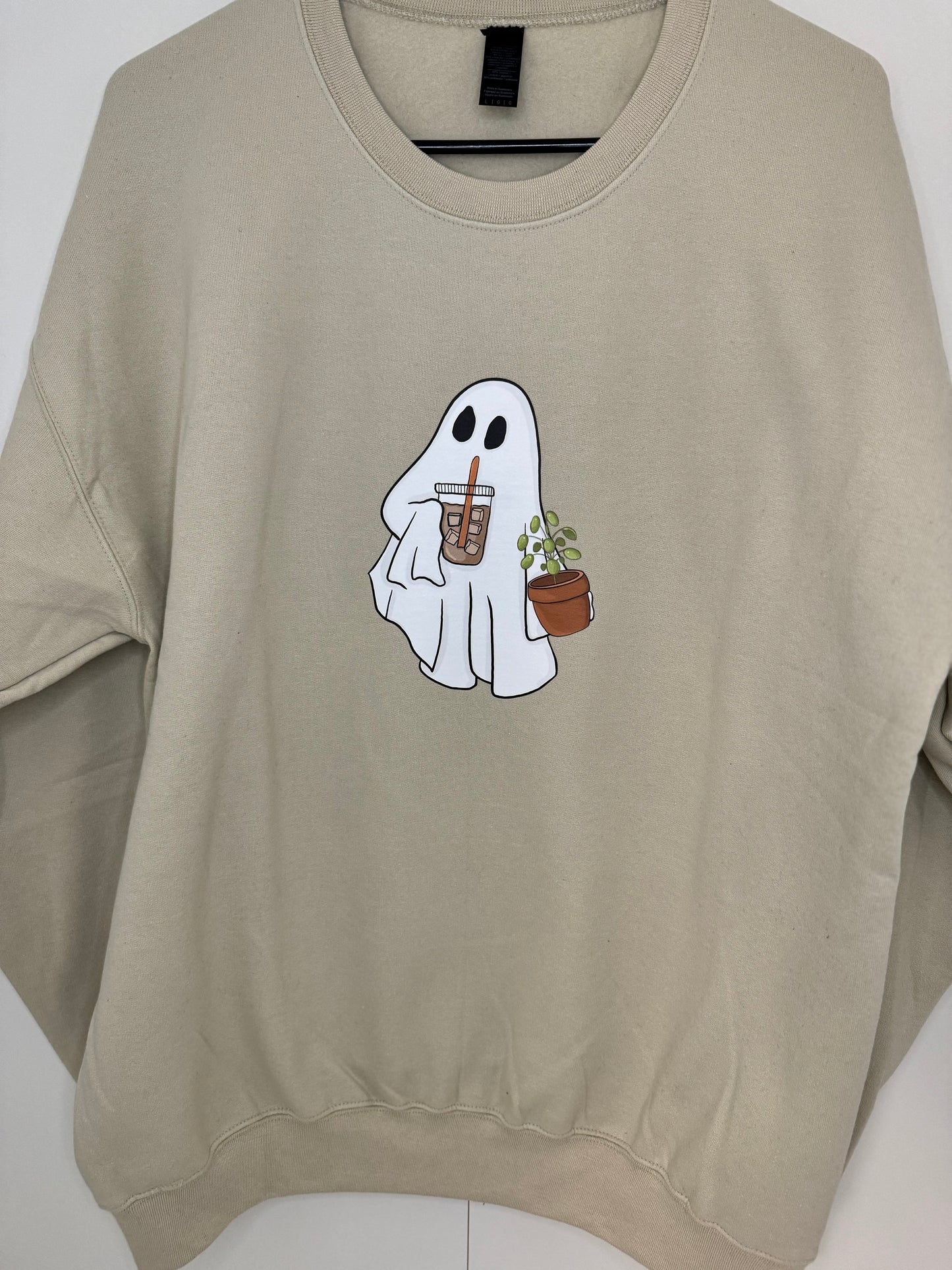 Ghost drinking Ice coffee 🪴