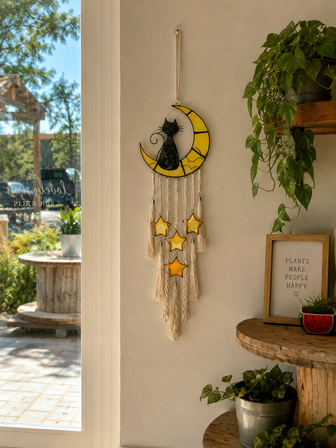 Macramé & Capiz Chime - Cat &
Yellow Moon 🌙